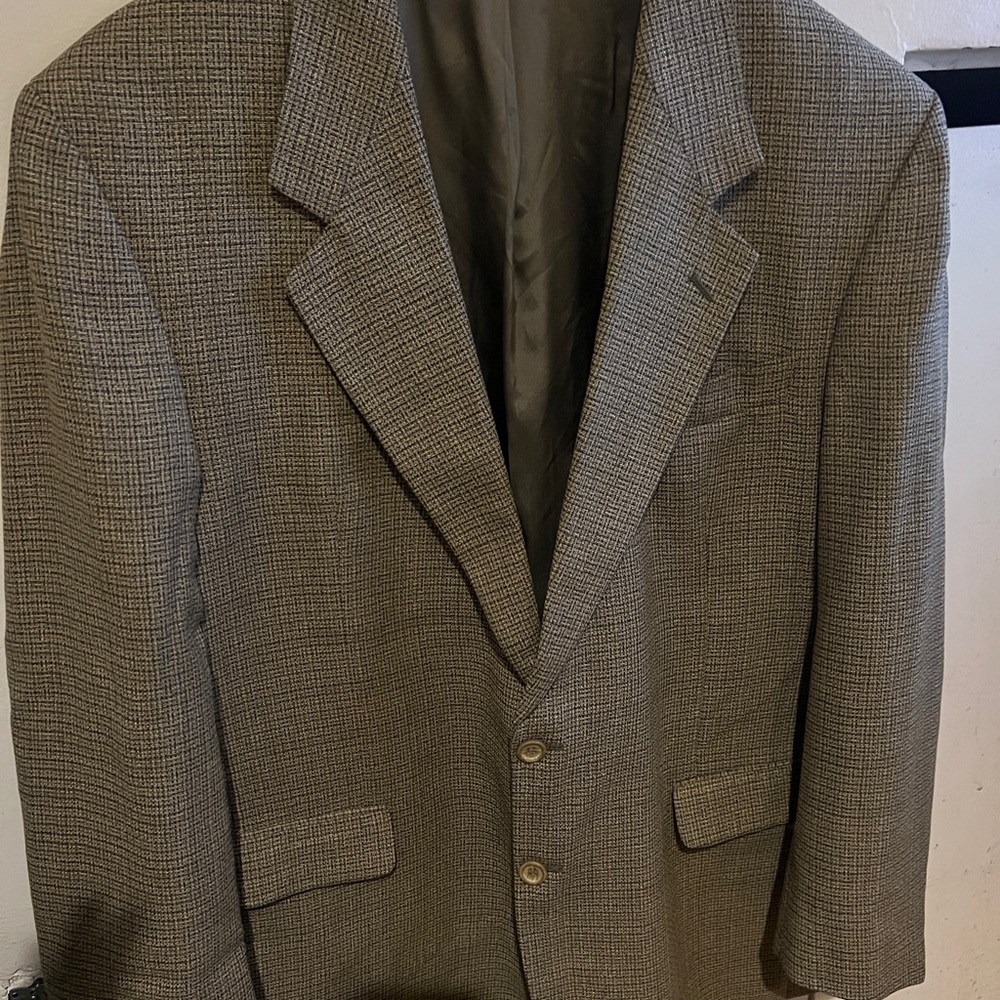 Men's Elegant Gray Checkered Blazer